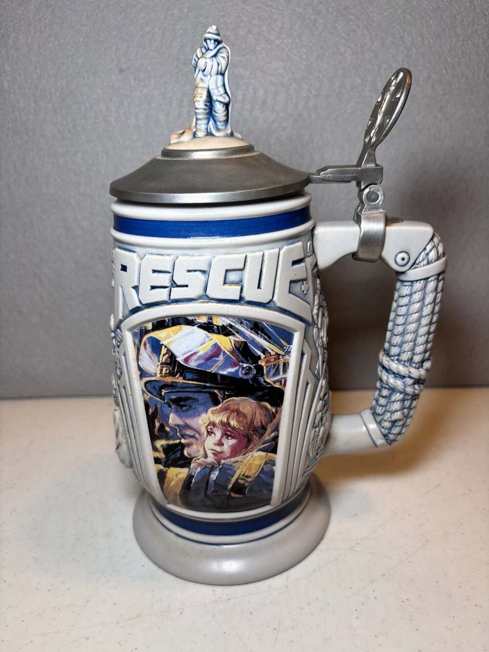 Avon Tribute To Rescue Workers Beer Stein 1997 Ceramic Pewter Lid